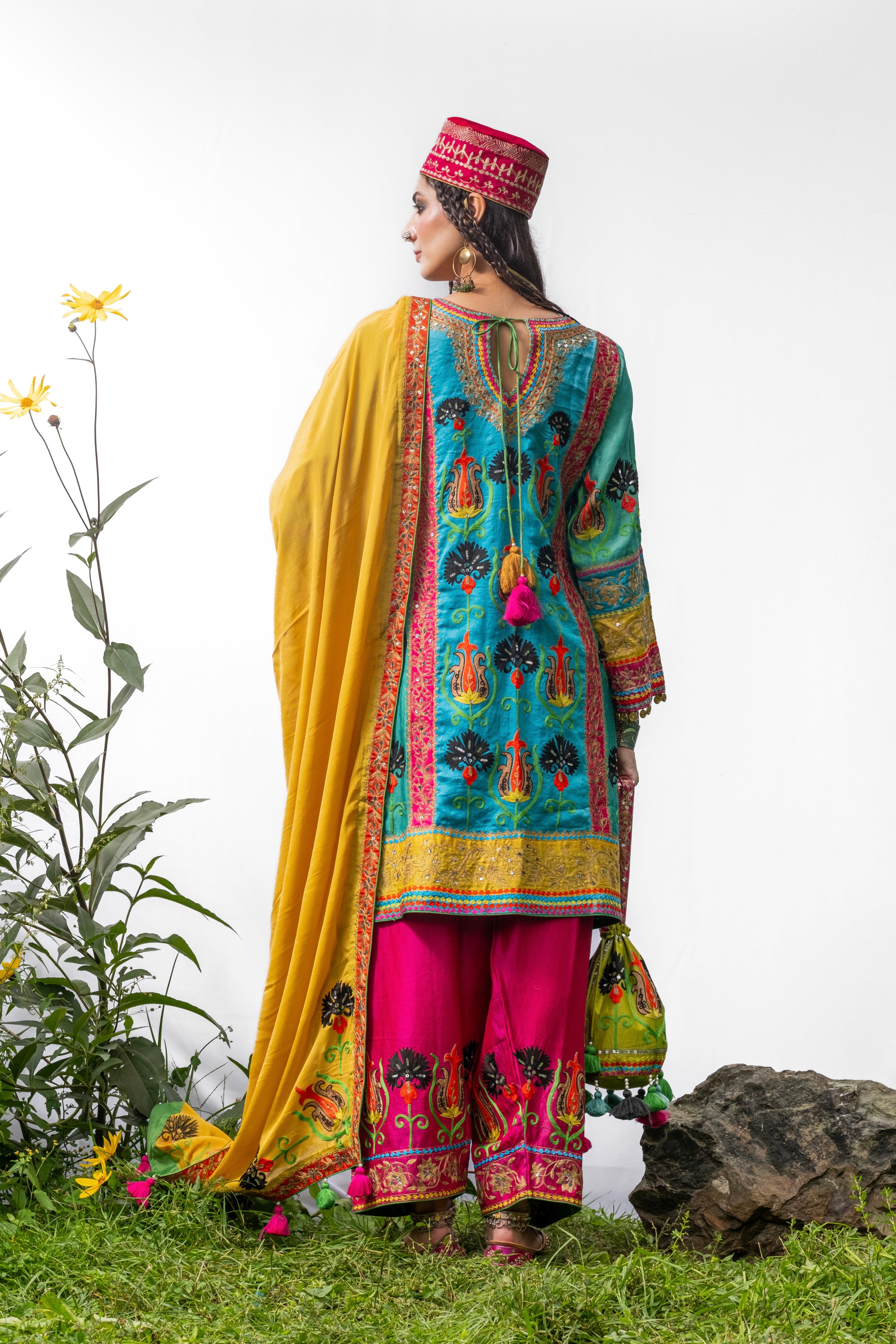 THE CHASHM-E-RANG