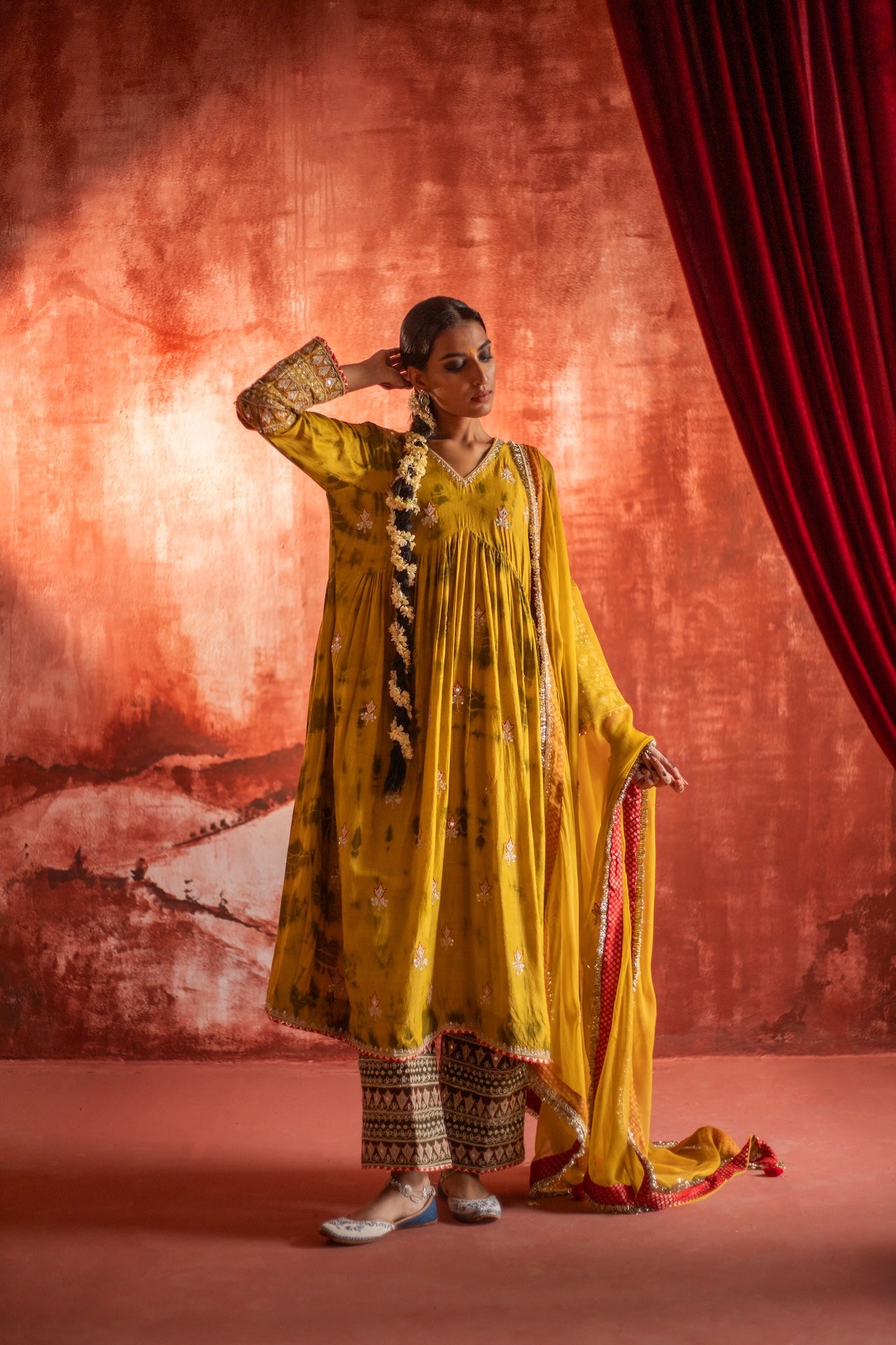 SHAGNA DI HALDI