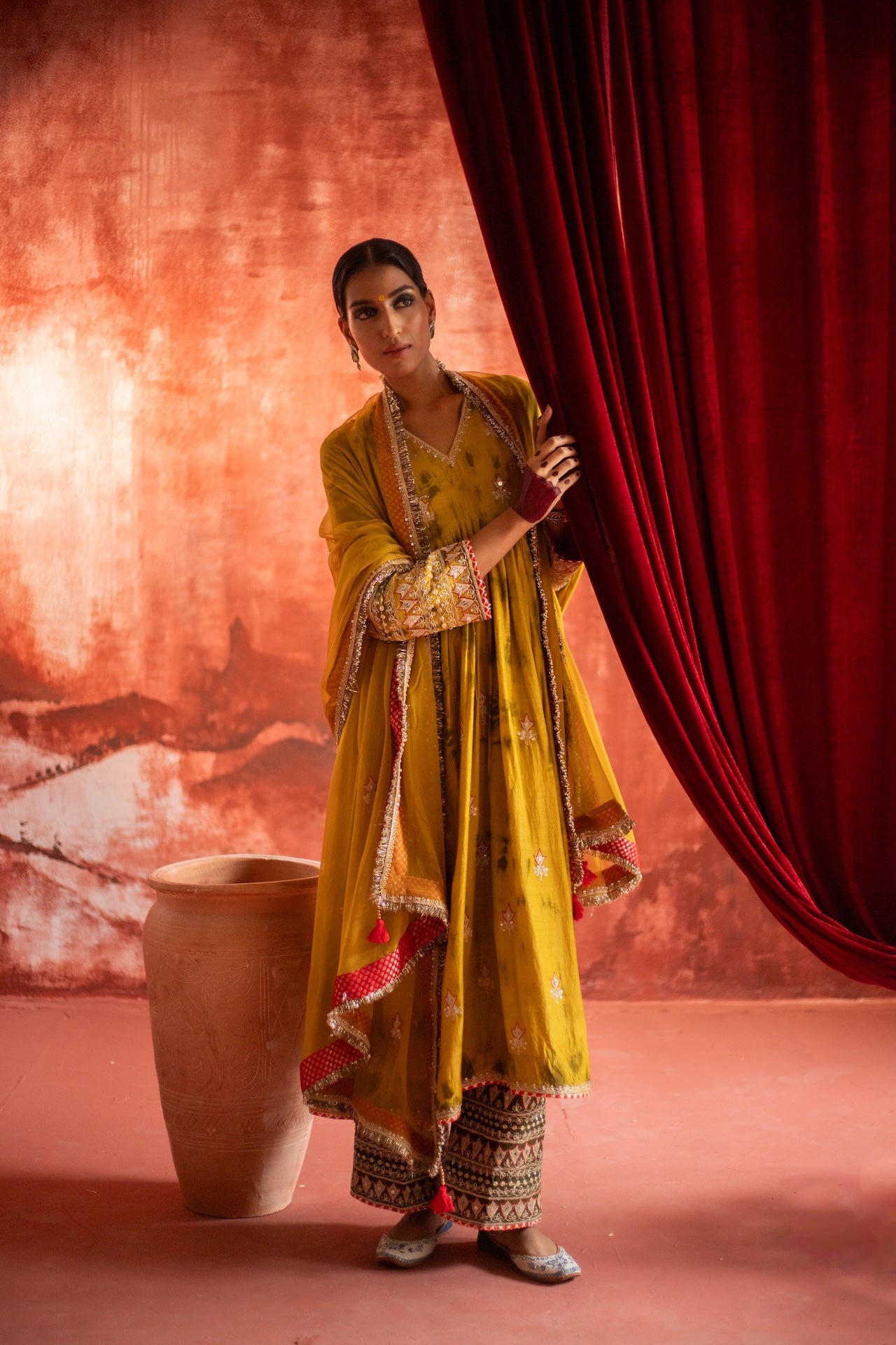SHAGNA DI HALDI