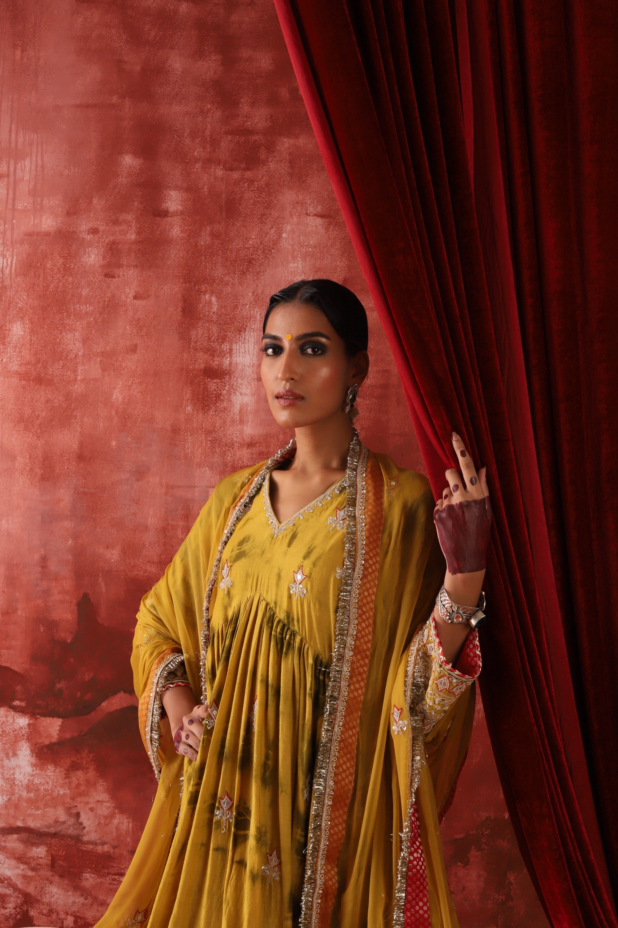 SHAGNA DI HALDI